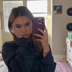 Meet your Posher, Avah